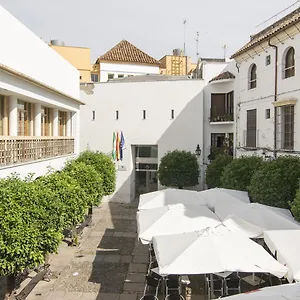 Inturjoven Hostel