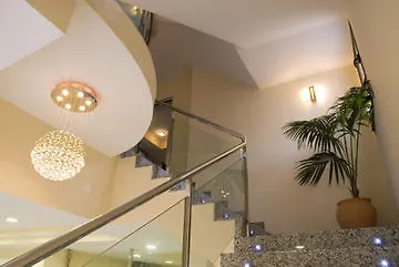 Hotel De Los Faroles Córdova