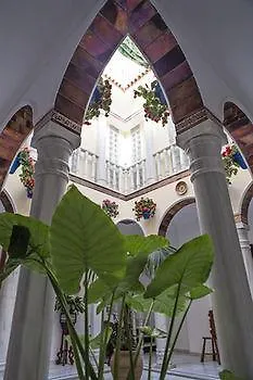 Hotel De Los Faroles Córdova